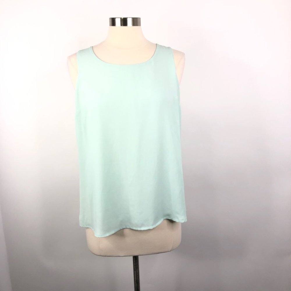 Women's Sea foam Green Sleeveless Blouse Size M